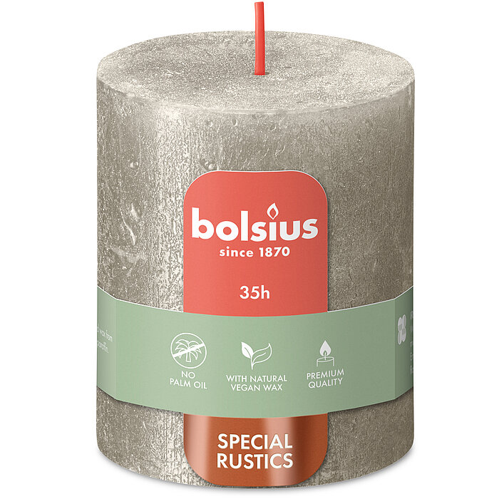 Rustik Shimmer Stumpenkerze von Bolsius in der Farbe Champagner in der Größe 8x6,8cm.