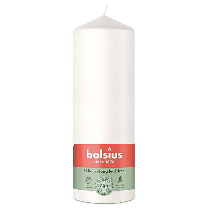 Eine Stumpenkerze von Bolsius mit den Maßen 200/68mm (H/DM) in der Farbe "Wolkiges Weiß".