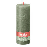 Rustik Stumpenkerze von Bolsius in der Farbe Frische Olive in der Größe 19x6,8 cm