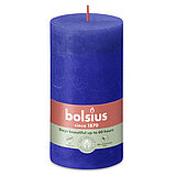 Rustik Stumpenkerze von Bolsius in der Farbe Majorelle Blau in der Größe 13x6,8 cm